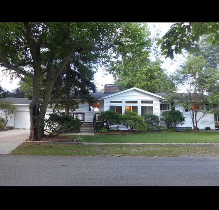 1st image of 24 Bay Shore Dr