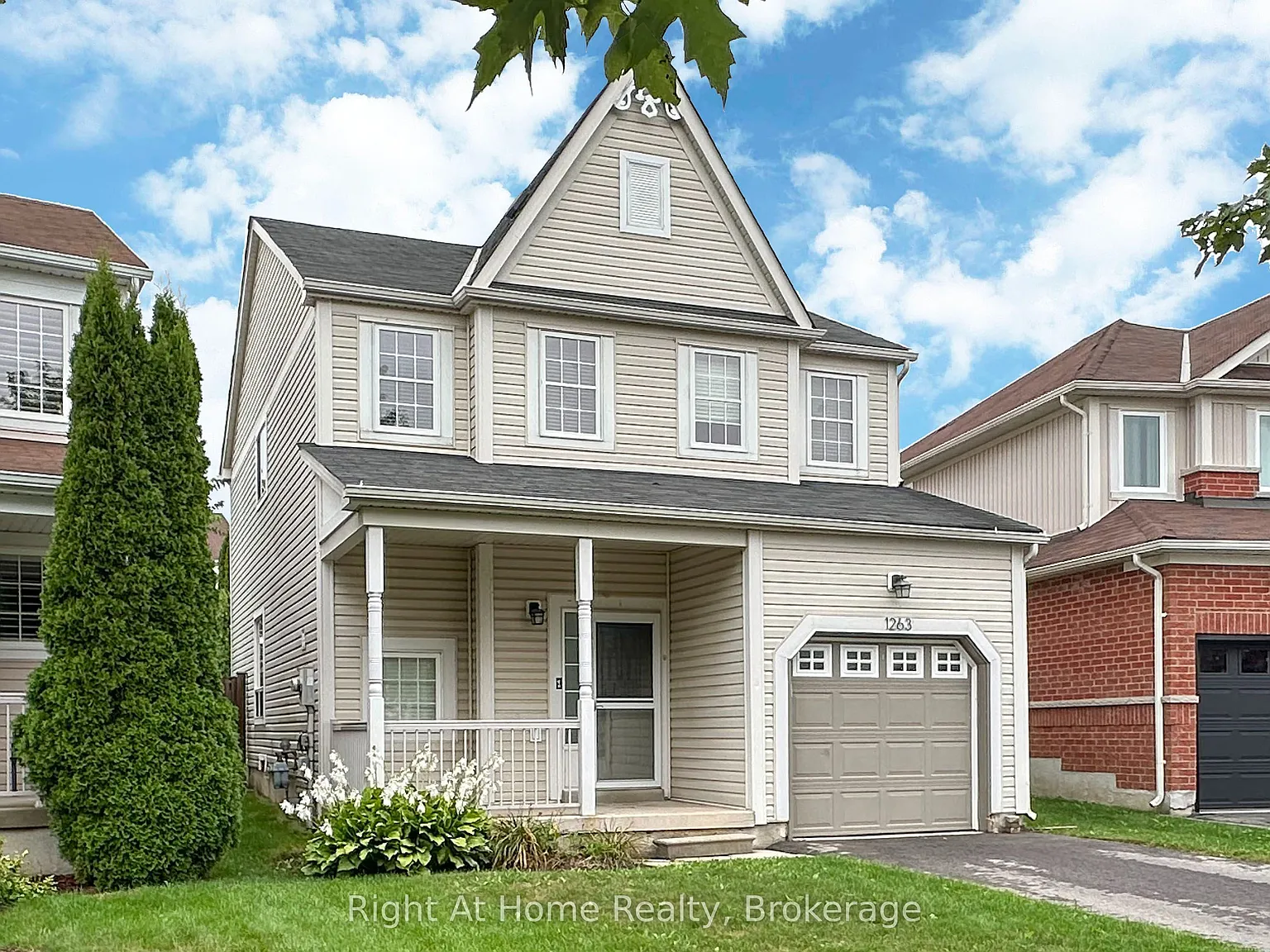 3 bed, $2,950 — Photo 1