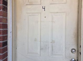 2220 Santa Cleotilde Ave #4, Laredo, TX 78040