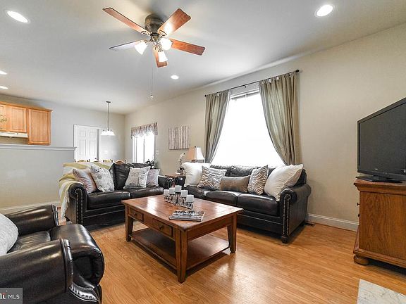 2nd image of 46017 W Westbury Blvd