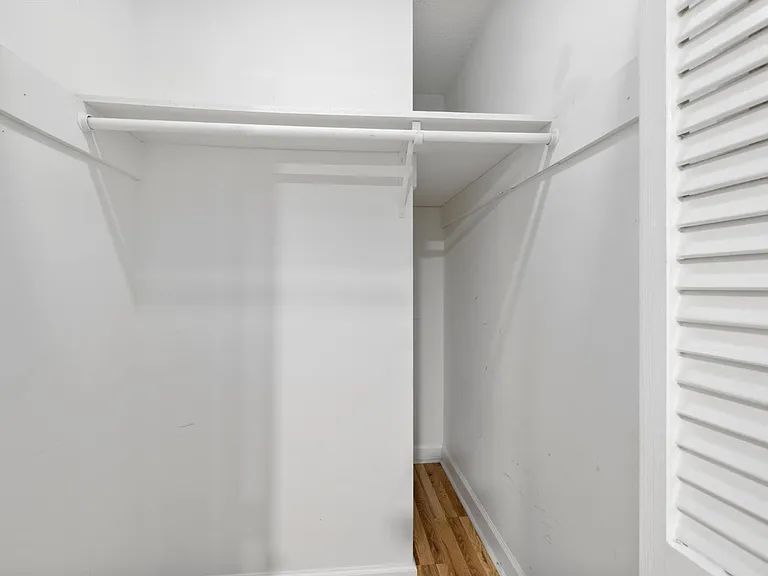 3804 Zenith Pl — Photo 20