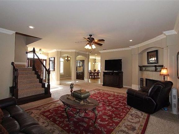 4th image of 1406 Knight Ave