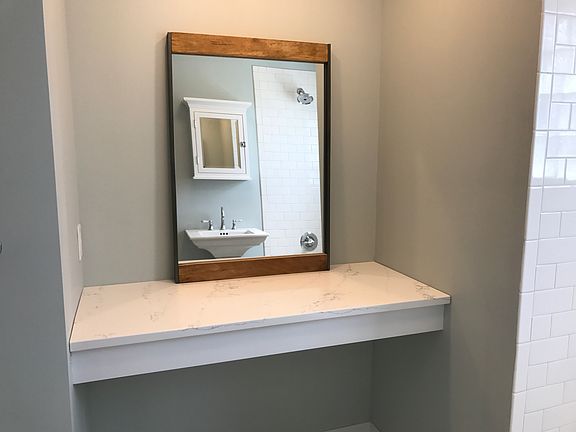 5th image of 1400 Asbury St