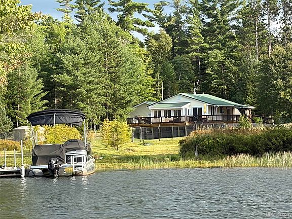 2nd image of 14656 33rd Rd