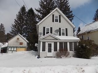 16 Orchard Ave, Roscoe, NY 12776