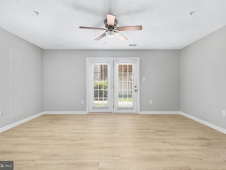 165 Hailey Ln #G3 — Photo 12