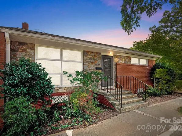 4527 Woodlark Ln, Charlotte, NC 28211