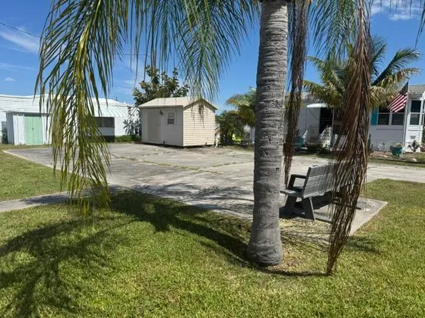 2023 St Lucie Blvd, Unit 30, Fort Pierce, FL 34946