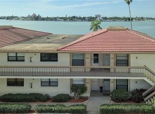6279 Sun Blvd APT 102, Saint Petersburg, FL 33715