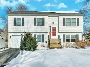 20 Delaware Ave, Rensselaer, NY 12144