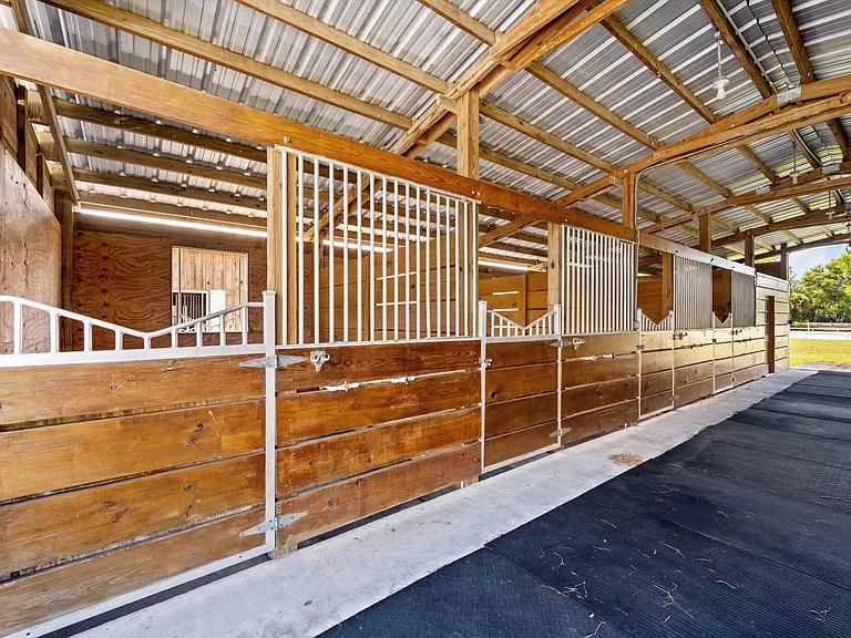 13717 E Citrus Dr — Photo 10