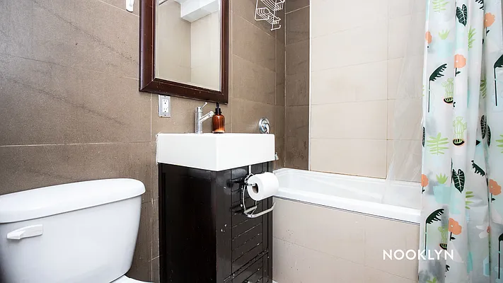 Rented by Nooklyn NYC LLC | media 20