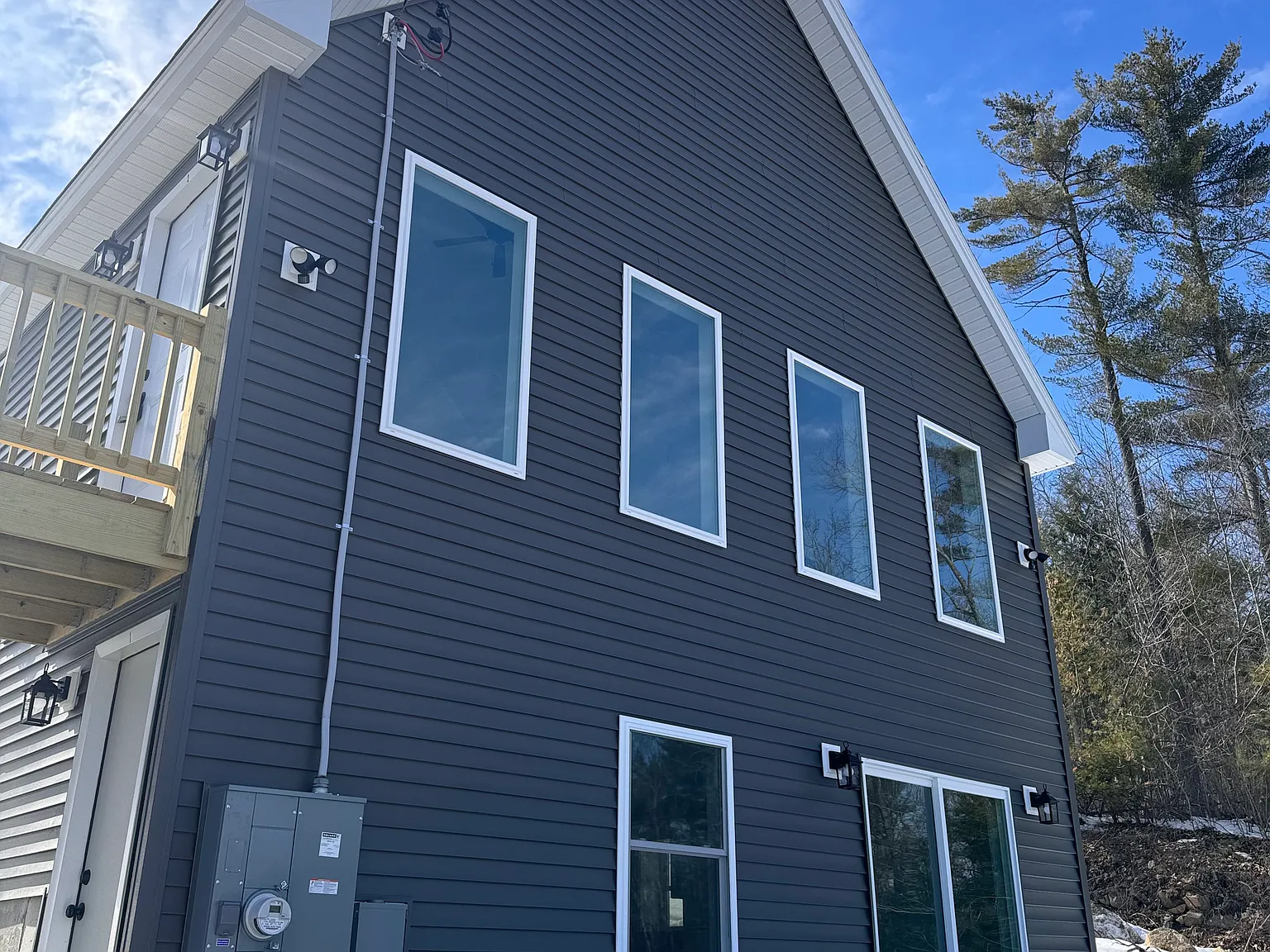 2 bed, 800 sqft, $2,000 — Photo 2
