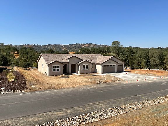 2nd image of 258 Mesquite Dr