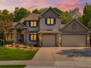 7552 Blackoaks Ln N, Maple Grove, MN 55311