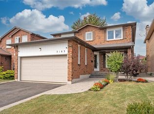 3163 Barwell Rd, Mississauga, ON L5L 3Z6