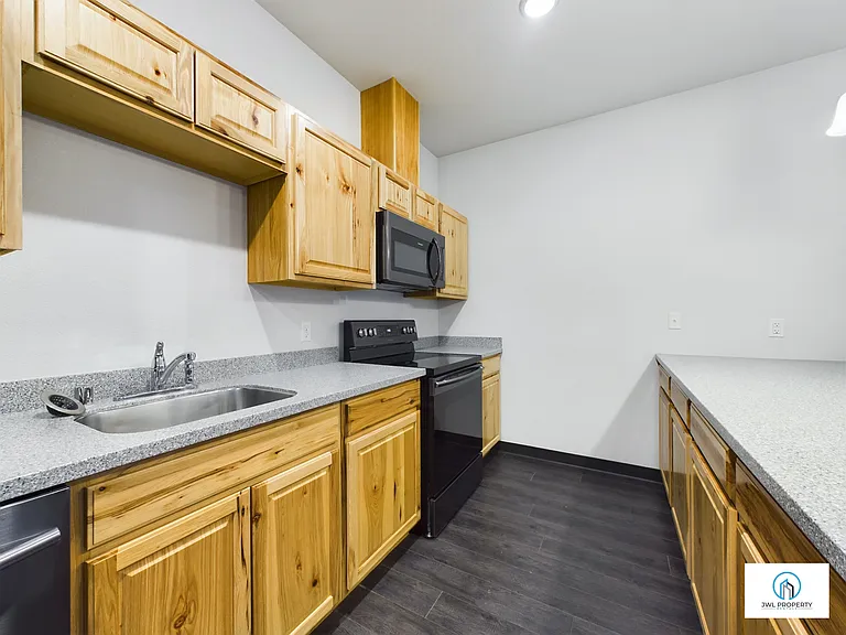 2418 Homestead Dr #B — Photo 2