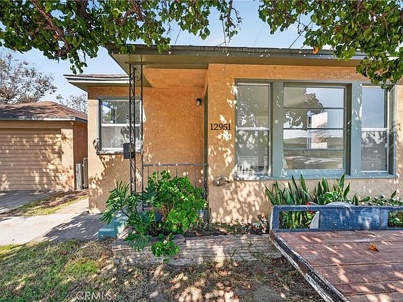 3rd image of 11401 Garden Grove Blvd