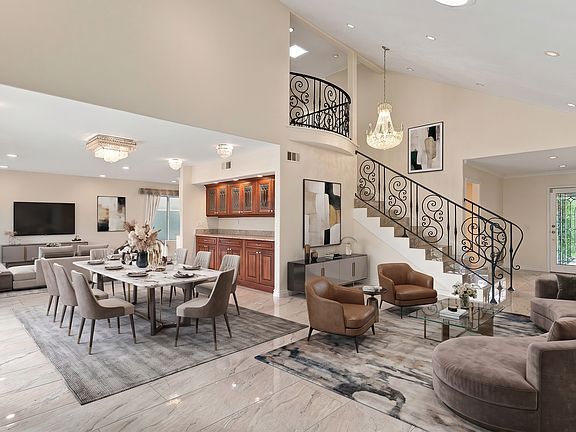 3rd image of 6239 Majorca Cir