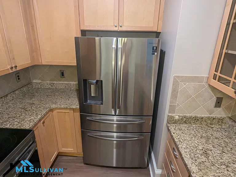 501 Finsbury St #204-1 — Photo 7