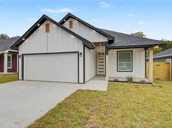 1403 Rochester St, Bryan, TX 77803
