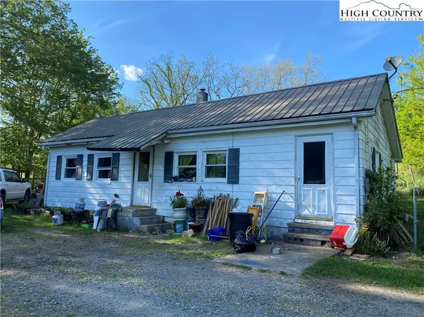 101 Independence Road, Sparta, NC 28675