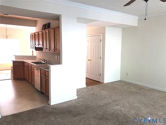 4th image of 8602 Springwater Dr #8602