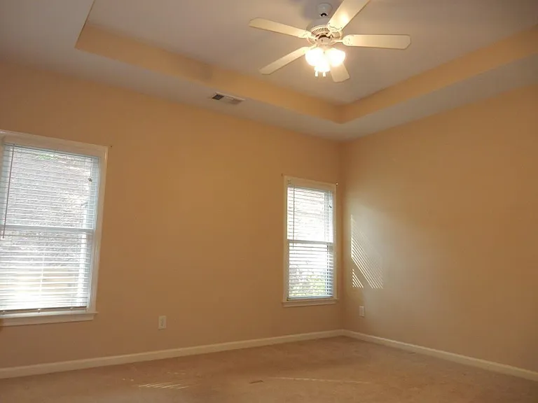 450 Evans Mill Dr — Photo 9