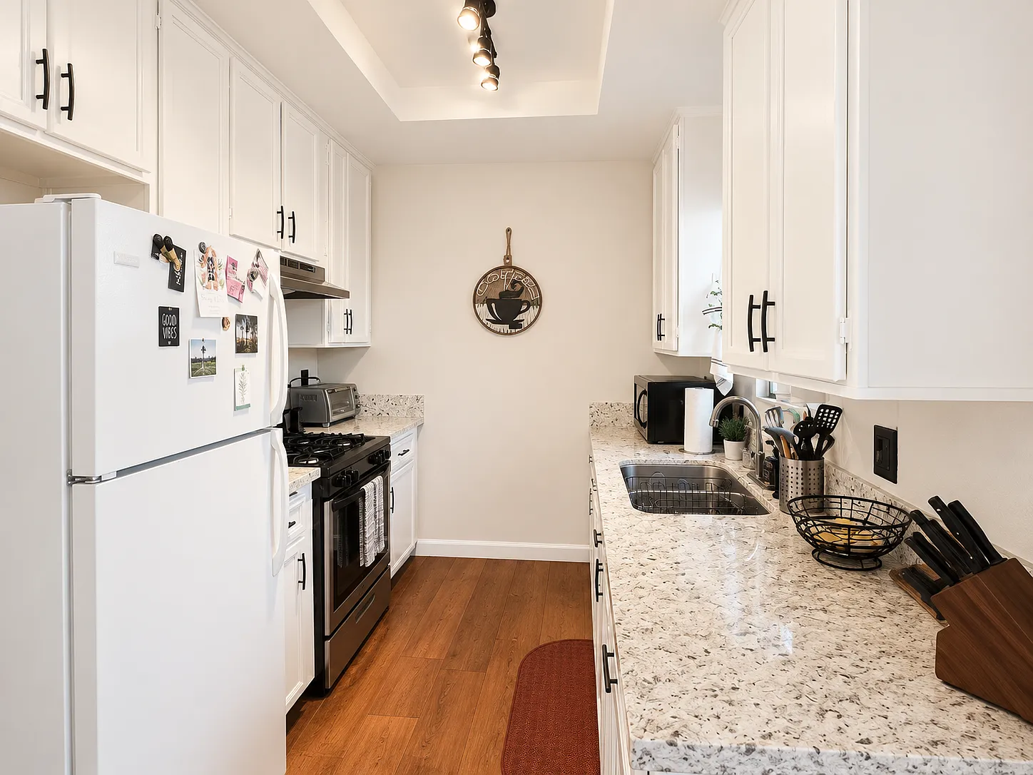 1 bed, 550 sqft, $2,250 — Photo 4