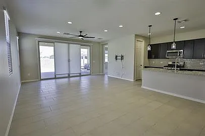 1000 W Calle Monte Lindo — Photo 19