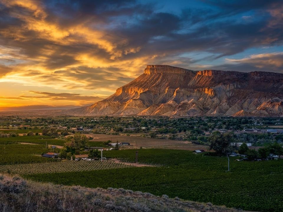 1st image of 3770 Horse Mtn