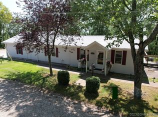 6581 Hayes Dr, Osage Beach, MO 65065