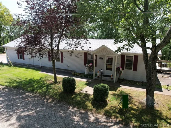 6581 Hayes Dr, Osage Beach, MO 65065