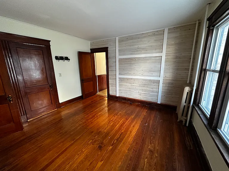 Main bedroom 1