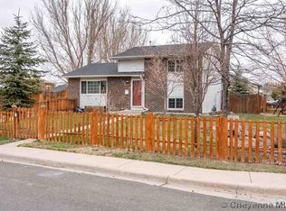 4006 Rio Verde St, Cheyenne, WY 82001
