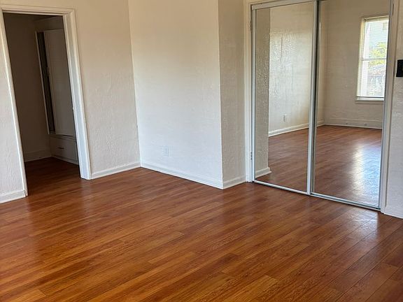5th image of 1172 N New Hampshire Ave #108