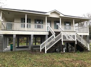 261 Clark Ave, Pass Christian, MS 39571