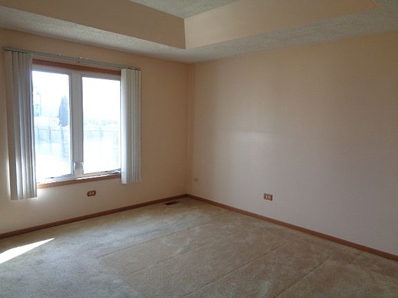 5th image of 2904 Old Kent Dr