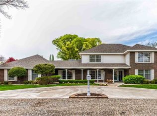 2708 Gaye Dr, Roswell, NM 88201