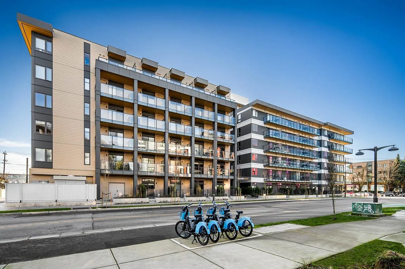 1 bed, 468 sqft, $3,850 — Photo 2