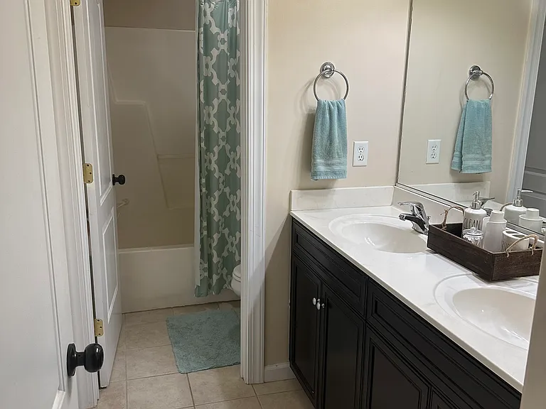 501 King Ct — Photo 33