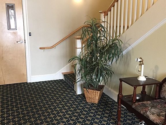 5th image of 1044 Victoria St APT B29