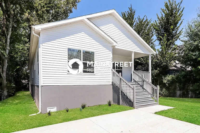 774 Dillard St — Photo 2