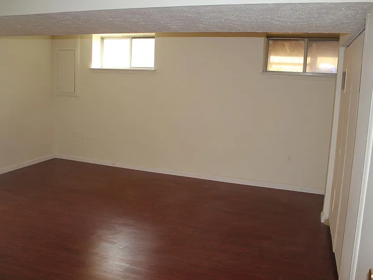 10 Crystal Rock Ct — Photo 21