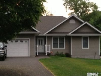 184 Hubbard Ave, Riverhead, NY, 11901