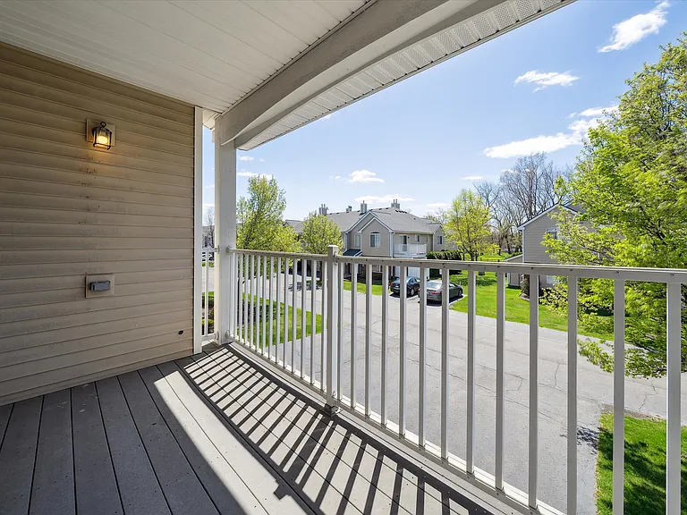 3317 Reeves Dr — Photo 10