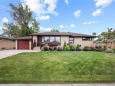 77 Angelacrest Ln, Buffalo, NY, 14224