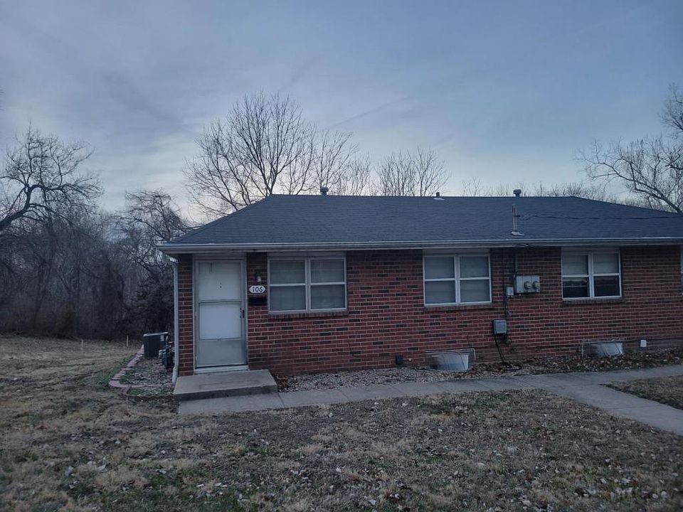 1st image of 106 S Oxford Ave