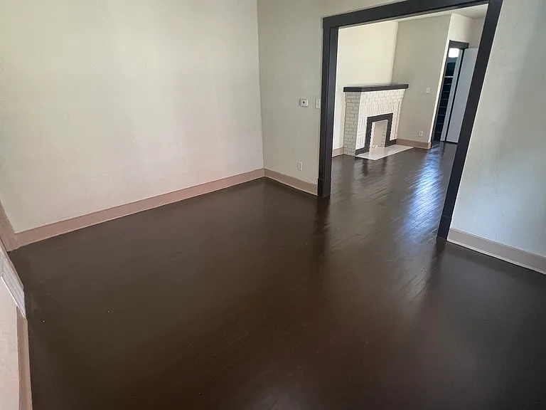 630 Willis Ave #3 — Photo 3