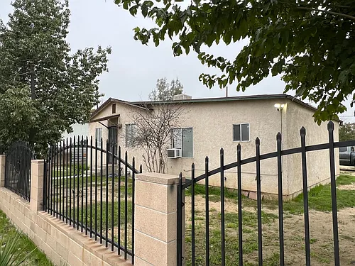 925 Pesante Rd Photo 1